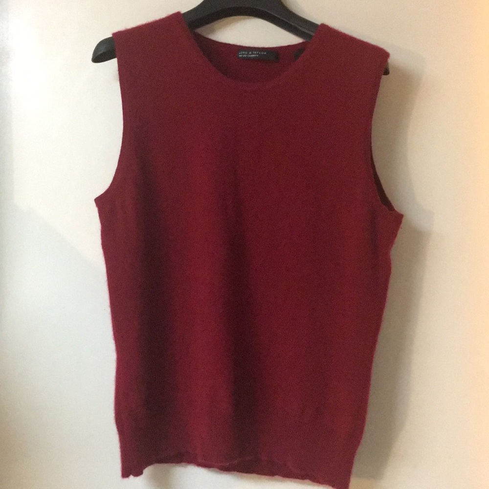 New condition 100% cashmere